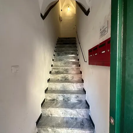 Delizioso Bilocale Mottino23 Lerici